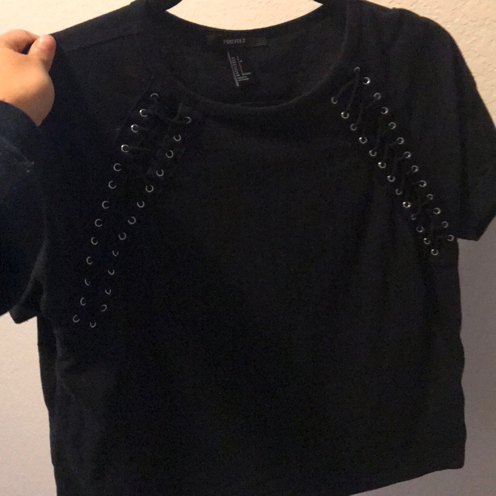 Black crop top